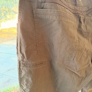 New KUHL Pant 33x32 Dark Gray